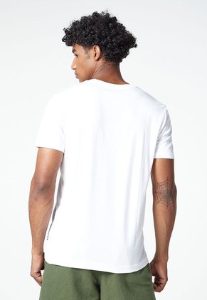 Camiseta Blanco-Azul-Rojo Nautica