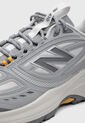 Tenis Trail new balance Fresh Foam 410 V9 Gris de New Balance