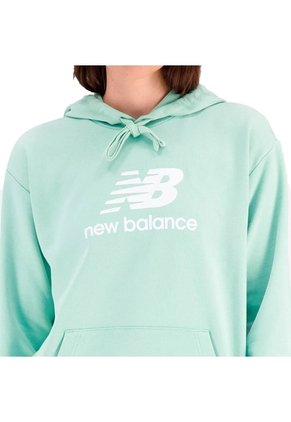 Chaqueta Deportiva New Balance Essentials Verde Para Mujer