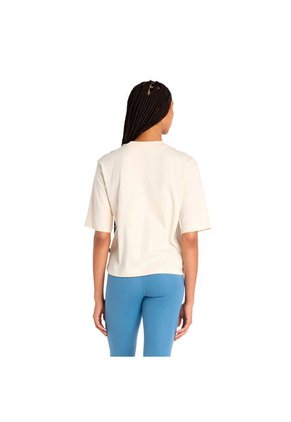 Camisa Deportiva New Balance Originales Graphics Beige Mujer