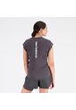 Camisa Deportiva New Balance Original Impact Run Negro Mujer de New Balance