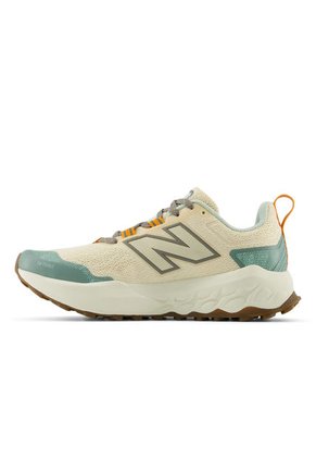 Tenis New Balance Fresh Foam X Garoé V2 Mujer-Amarillo/Verde