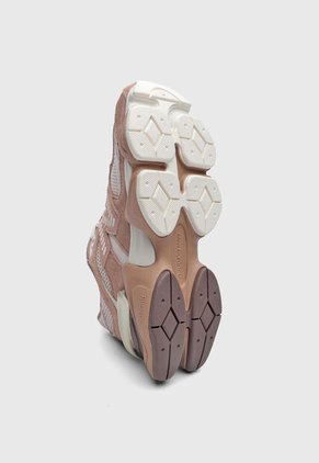 Tenis Lifestyle new balance 9060 Taupe