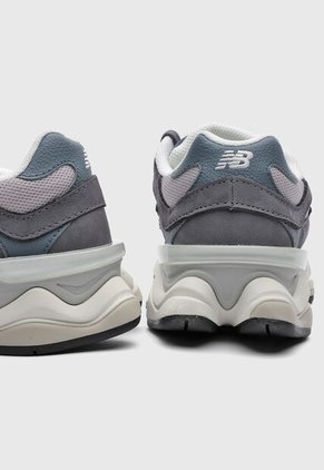 Tenis Lifestyle new balance 9060 Gris Oscuro
