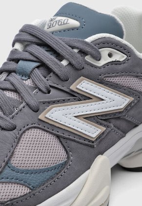 Tenis Lifestyle new balance 9060 Gris Oscuro