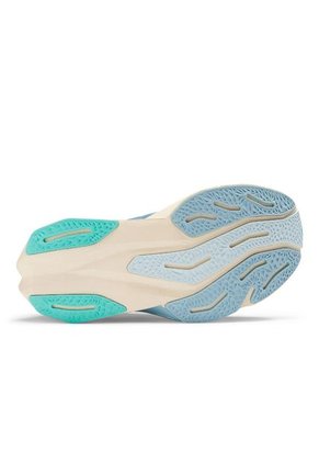 Tenis New Balance Fuelcell Rebel  Mujer-Azul