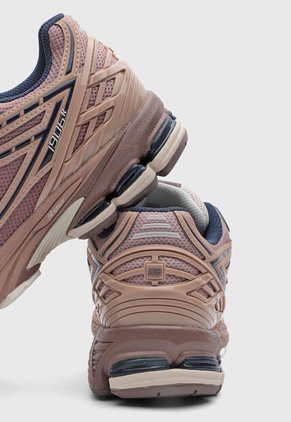 Tenis Lifestyle new balance 1906R Nude