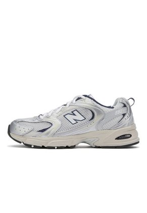Tenis New Balance 530 Mujer-Gris Plata