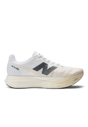 Tenis Running FuelCell SuperComp Elite V5 New Balance MRCELLD5
