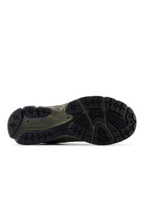 Tenis Deportivos New Balance 2002R Original Verde Hombre