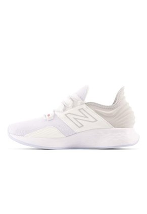 Tenis New Balance Fresh Foam Roav -Blanco/Rojo