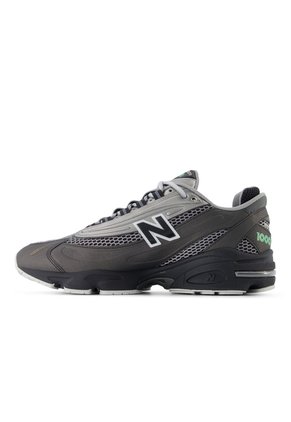 Tenis Lifestyle 1000 New Balance M1000T
