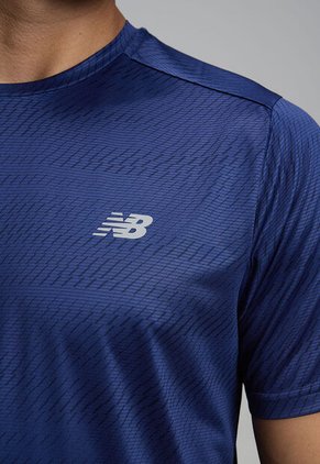 Camiseta new balance Essentials  Azul