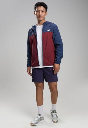 Chaqueta new balance Athletics Woven Azul