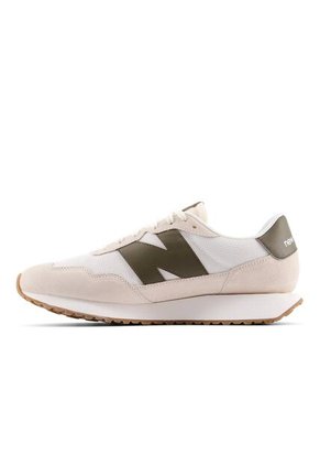 Tenis New Balance 237 Hombre-Beige