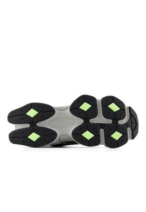 Tenis Lifestyle Unisex 9060Z New Balance U906041H