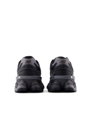 Tenis Lifestyle Unisex 9060 New Balance U906079E