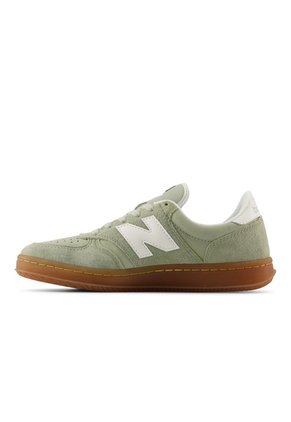 Tenis Lifestyle Unisex T500 New Balance CT500PHC