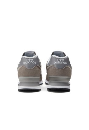 Tenis Lifestyle Unisex 574 Core New Balance ML574EVG