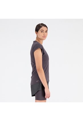 Camisa Deportiva New Balance Original Impact Run Negro Mujer