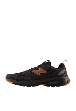 Tenis New Balance 410 Hombre-Negro/Naranja