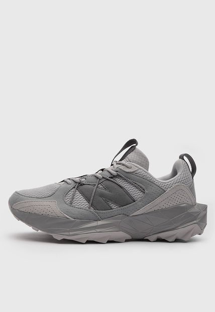 Tenis new balance Tektrel Gris