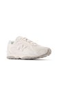 Tenis Lifestyle Unisex 204L New Balance U204LMMC de New Balance