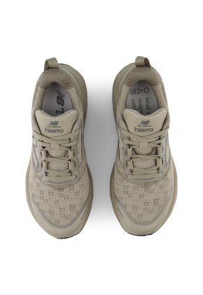 Tenis Trail Running Fresh Foam X Hierro V9 New Balance WTHIERY9