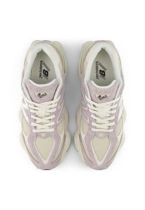 TENIS NEW_BALANCE UNISEXO U906029M 9060 Talla 4