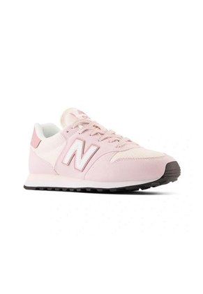 Tenis New Balance 500 Mujer-Rosa