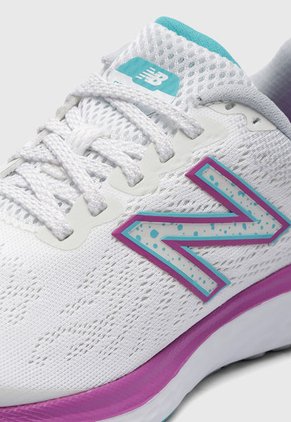 Tenis new balance Fresh Foam 680 v7 Blanco