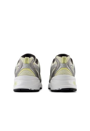 Tenis New Balance 530 Mujer-Gris/Amarillo