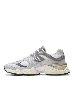 TENIS NEW_BALANCE UNISEXO U9060GRY 9060 Talla 4.5