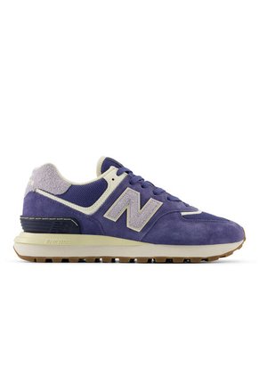 Tenis New Balance 574 Legacy Hombre-Morado