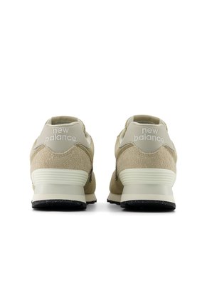 Tenis Lifestyle 574 New Balance W5746J3