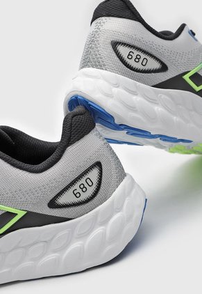 Tenis new balance Fresh Foam 680 v8 Gris