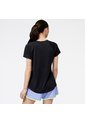 Camiseta New Balance Originales Q Speed Jacquard Negro Mujer de New Balance
