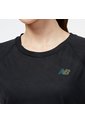 Camiseta New Balance Originales Q Speed Jacquard Negro Mujer de New Balance