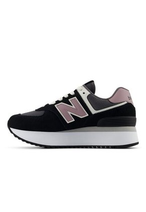 Tenis New Balance 574 Mujer-Negro/Rosa