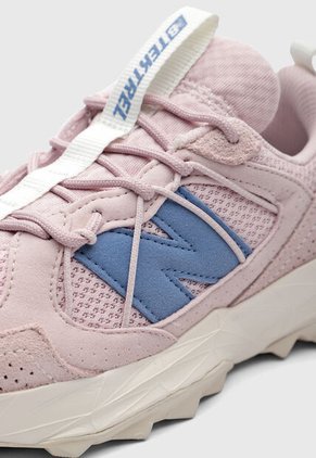 Tenis Trail Running new balance Tektrel Rosa