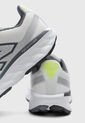 Tenis Running new balance 520 Gris Claro de New Balance