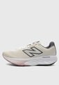 Tenis Running new balance Fresh Foam 520 V9 Beige de New Balance