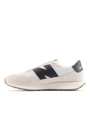 Tenis New Balance 237 Hombre-Beige/Negro