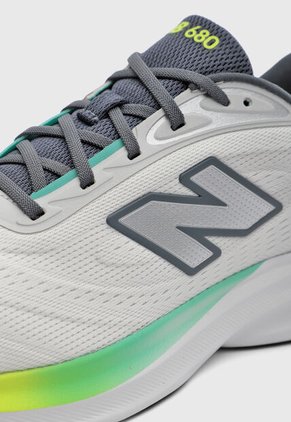 Tenis Running new balance 680 v9 Blanco
