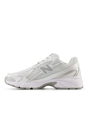 TENIS NEW_BALANCE MUJER U740WM2 740 Talla 7.5