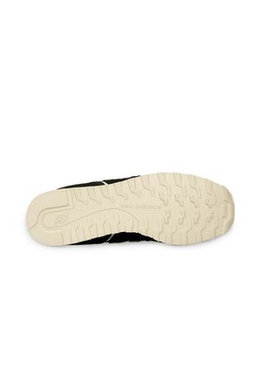 Tenis Casuales Negro-Beige New Balance Women'S 373 Mujer
