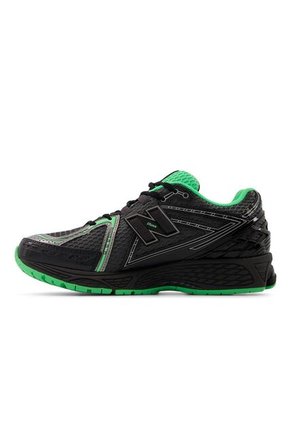 TENIS NEW_BALANCE UNISEXO U1906RCT 1906R Talla 10