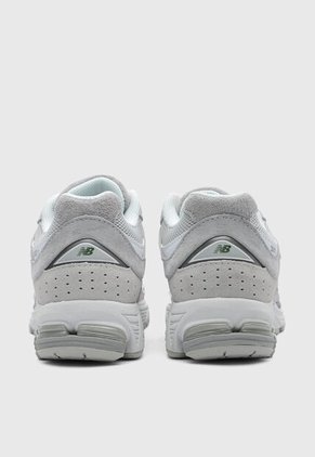 Tenis Lifestyle new balance 2002R Gris