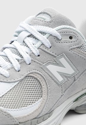 Tenis Lifestyle new balance 2002R Gris