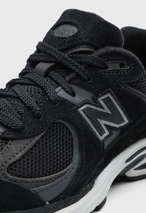 Tenis new balance 2002R Negro